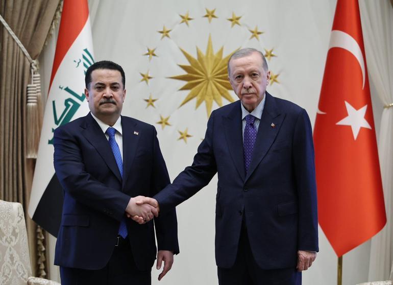 Cumhurbaşkanı Erdoğanın diplomasi trafiği sürüyor: Umman Sultanı ile görüştü