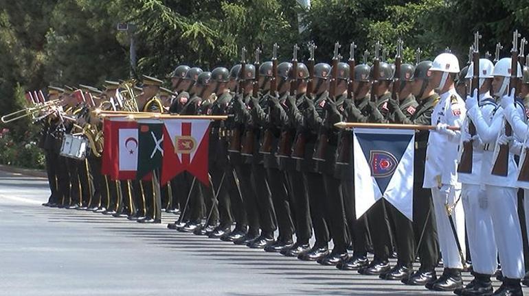 Genelkurmay Başkanı Gürak, İtalyan mevkidaşı Portolano ile görüştü