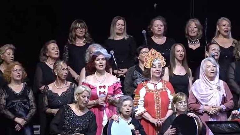 Hiç eğitim almadılar, 11 ülkede konser verdiler: Bursanın süper kadınlar korosu dünya sahnelerinde