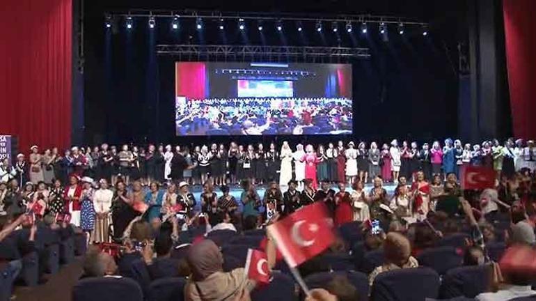 Hiç eğitim almadılar, 11 ülkede konser verdiler: Bursanın süper kadınlar korosu dünya sahnelerinde
