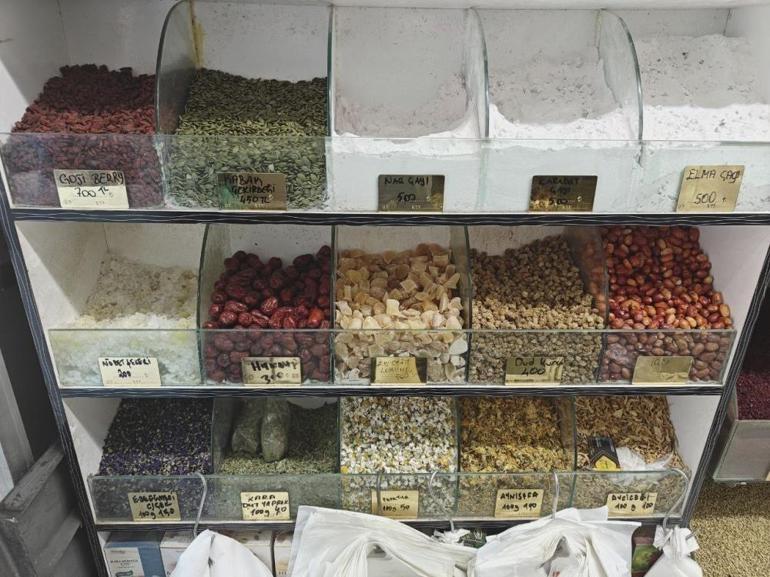 Ünlü aktar ter kokusuna ikili çözüm verdi: Terlemeyi minimuma indiriyor