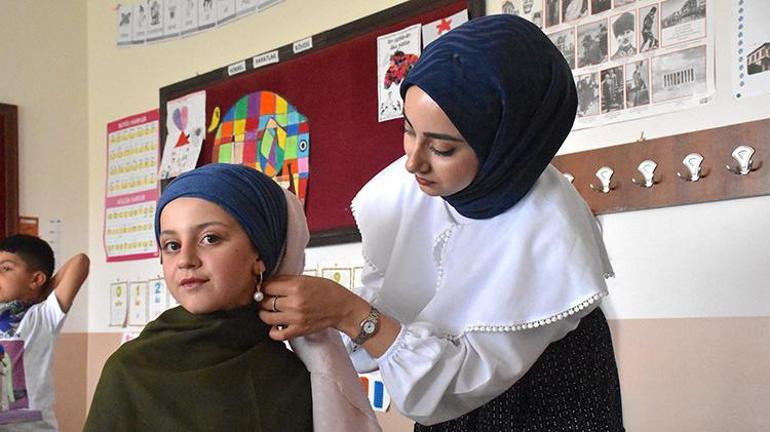 Mezun olduğu köy okulunu yıllar sonra sanat atölyesine dönüştürdü: Köy okulunda minik ressamlar yetişiyor