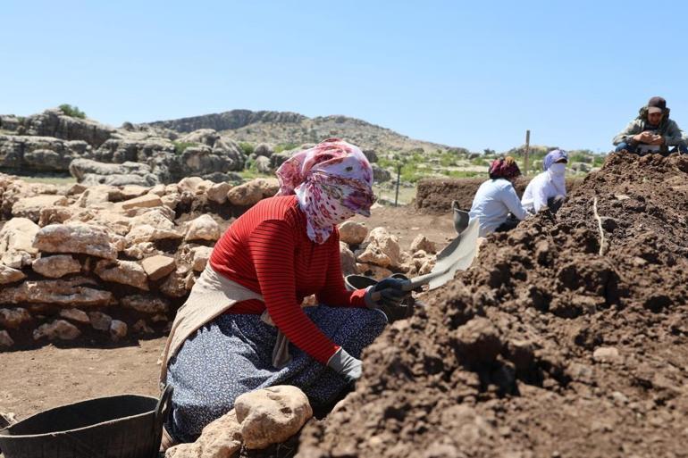 Dünya Diyarbakırdan öğrenecek İşçi kadınlar gizli hazineyi çıkardı, tarihi değiştirecek
