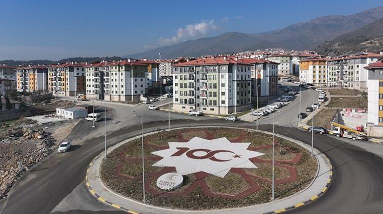 Kahramanmaraş’ta 250 bininci konut teslim edildi: Verdiğimiz bir sözü daha yerine getirmenin gururunu yaşıyoruz