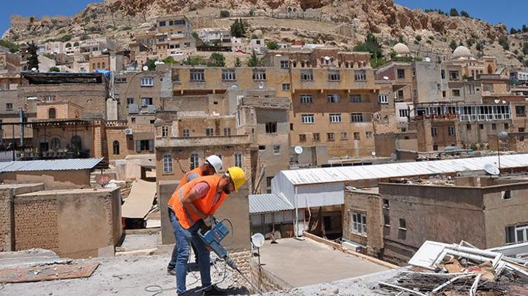 Mardinde yüzlerce yapı yıkılacak Yıkım kararları tek tek uygulanıyor