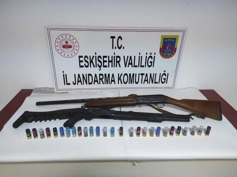 Eskişehir Mihalıççıkta define sevdasına yarıda kaldı Ekipler suçüstü yakaladı