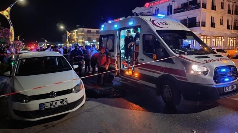 Sakaryada korkunç kaza: Çöp atmaya giderken aracın altında kalan kadın hayatını kaybetti O anlar kamerada