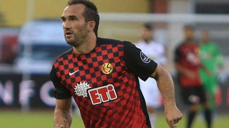 Futbolu bıraktılar ama Eskişehirspordan alacaklarını alamadılar Sadece bir futbolcunun alacağı 50 milyon TL