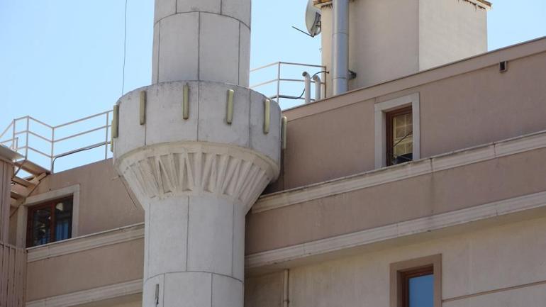 Pendikte görenlerin ağzını açık bırakan mimari: Minare boyutunda bina Hayatımda böyle bir şey görmedim