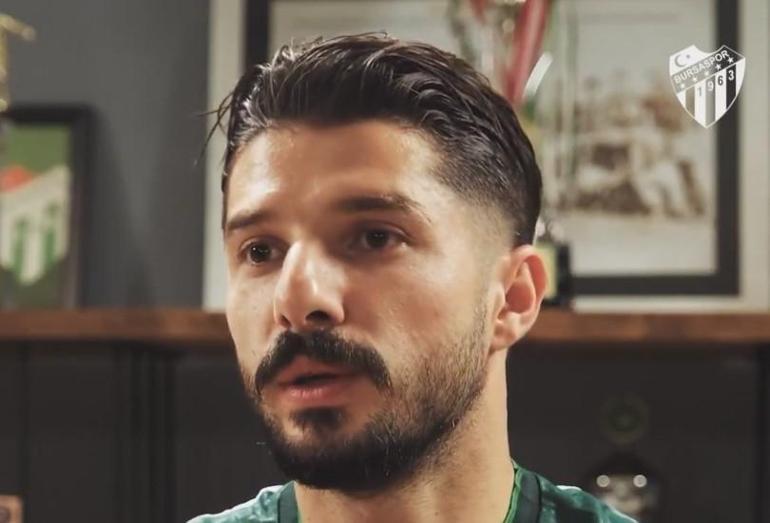 Galatasaray altyapısından Bursaspora Yeni transfer ateşi yaktık deyip bombaladı: Tekmeye kafa sokarız