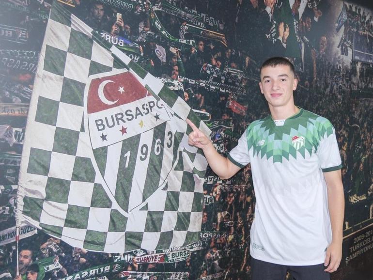 Bursaspora 2 yeni transfer daha Başkan Çelik açıkladı, şampiyon kadro yükleniyor...