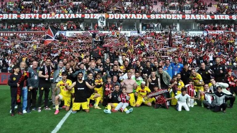 Eskişehirspor, Karşıyaka, Adana Demirspor... Taraftar kara kara düşünüyor, harita şaşırttı, binlerce kilometre gidecekler