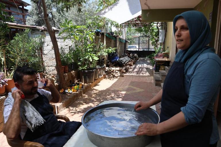 Adanayı kavurucu sıcaklar bastırdı, fırın ustalarının zorlu mesaisi başladı