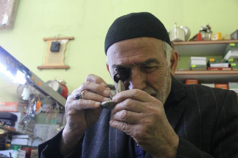 57 yıldır zamanın kendisine meydan okuyor Erzincanda kaybolmaya yüz tutan sanatın tek temsilcisi