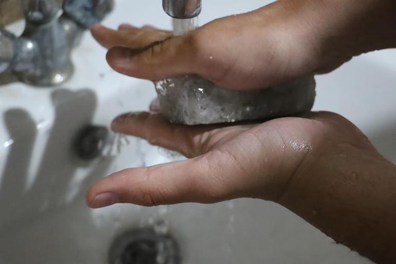 Sivasta köpürmeyen sabun mucizeler yaratıyor Aktarlar onu öneriyor: Ter kokusuna doğal kalkan oluyor