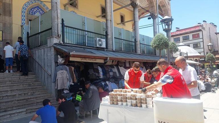 Konya, Aksaray ve Karamanda aşure bereketi: Paylaşma ve birlik ruhu pekiştirildi
