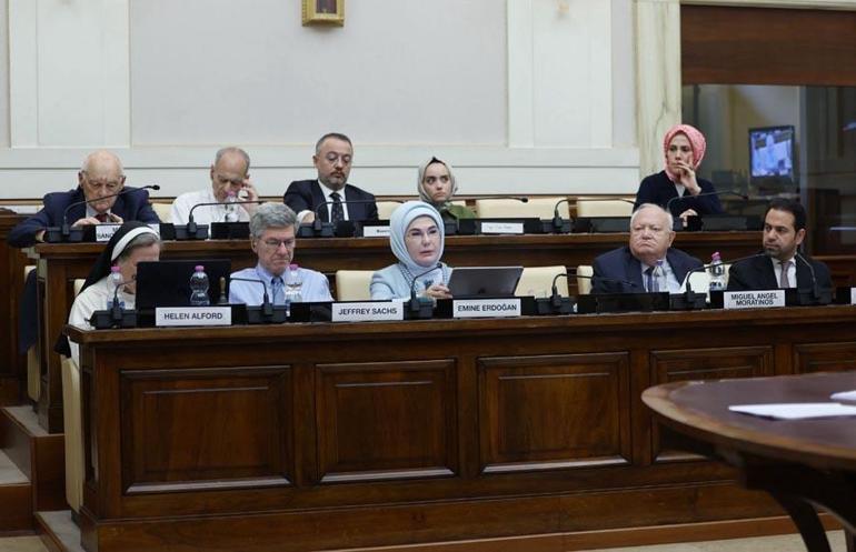 Emine Erdoğan, Vatikanda Dünya 5ten büyüktür mesajı verdi