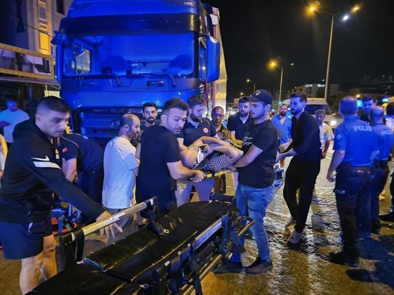 Bursada akıl almaz kaza Kafası tırın altına girdi, taktığı kaskı hayatını kurtardı