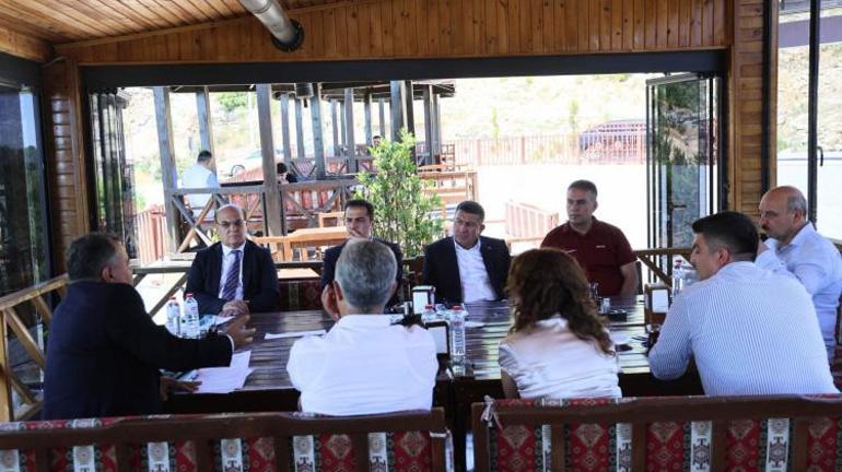 Adanada son yıllarda hızla artan tavuk çiftliklerine önlem Şikayetler üzerine harekete geçildi