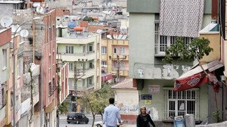 Altınları cinler sakladı O tek tek dışarı fırlattı Mahalle Gaziantepte efsaneye dönüştü