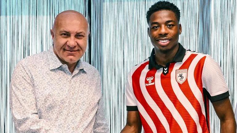 Afonso Sousa derken Umar Sadiq bombası Real Sociedad kapıya koydu, Yüksel Yıldırım imzaya getiriyor