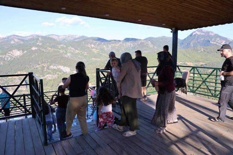 Adanalılar daha fazla dayanamadı, o noktaya akın ettiler