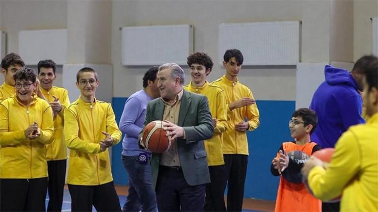 Yaz tatili gençlik ve spor bakanlığı tesislerinde ‘dolu dolu’ geçiyor