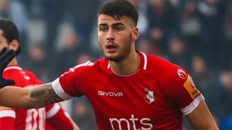 Eskişehirspor ve Trabzonspordan sonra şimdi de Kayseri forması giyecek