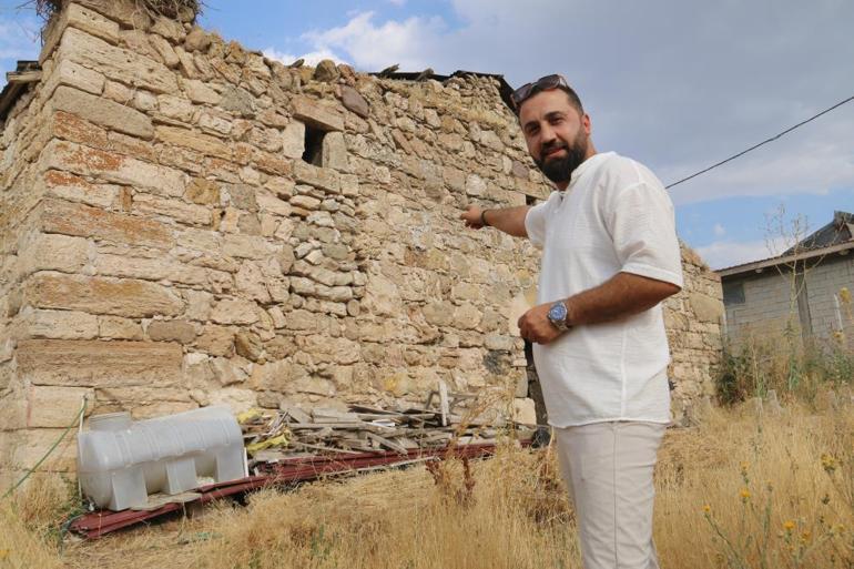 İki asırlık kilise satışa çıkarıldı 100 milyon TLden alıcılarını bekliyor