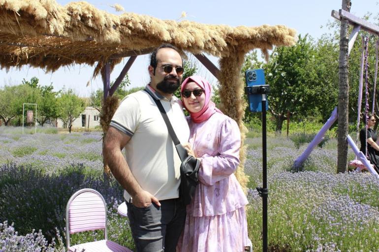 Burada lavanta yetişmez dediler o dinlemedi Hem turizme katkı sağladı hem de para kazandı