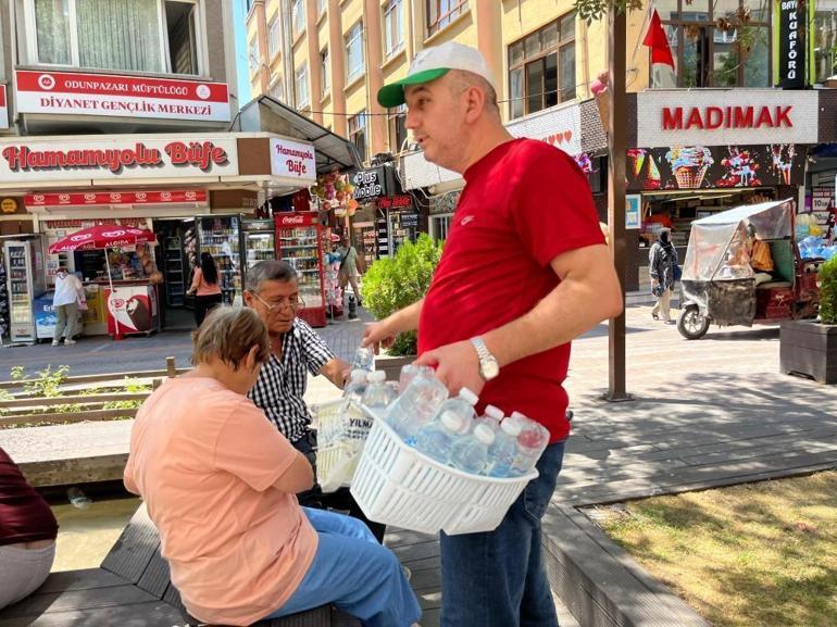 Eskişehirde her gün ücretsiz dağıtıyor Görenler inanamıyor: Bir ilk, Türkiyede yoktur