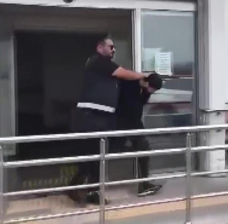 Adana sıcağında yaz ortasında montla trafiğe çıktı Polis fark edince gerçek ortaya çıktı