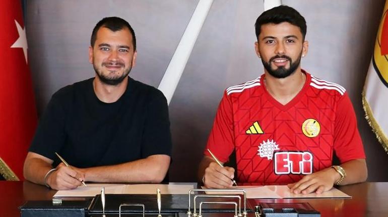 Eskişehirsporun yeni kalecisi belli oldu Rakip takımın yıldızı imzayı attı