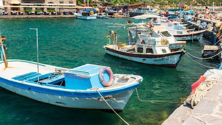 Burası ne Bodrum ne de Çeşme Menü de aynı manzara da... Fiyat farkı gündem oldu