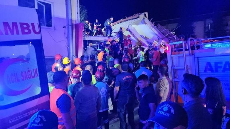 Balıkesirde 6.1 büyüklüğünde deprem meydana geldi