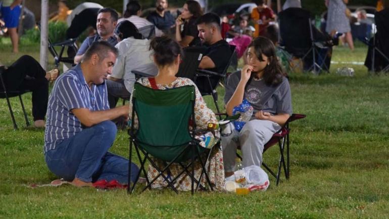 Sındırgı depremi sonrası Bursa halkı sokakta