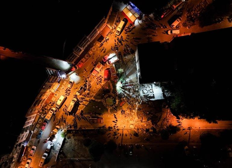 Balıkesirde 6.1 büyüklüğünde deprem meydana geldi