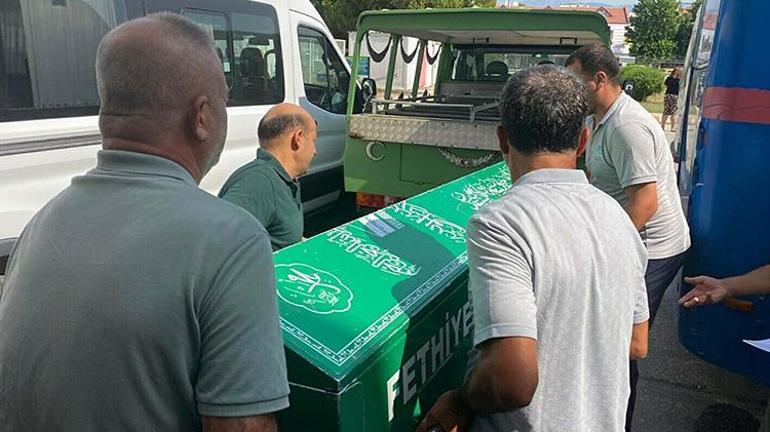 Fethiyede alkollü sürücünün çarptıktan sonra ezmeye çalıştığı İngiliz kadın, bir hafta sonra hayatını kaybetti