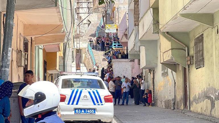 Şanlıurfada korkunç cinayet Anne ve babası evde ölü halde bulunan 5 yaşındaki Dicle aranıyor