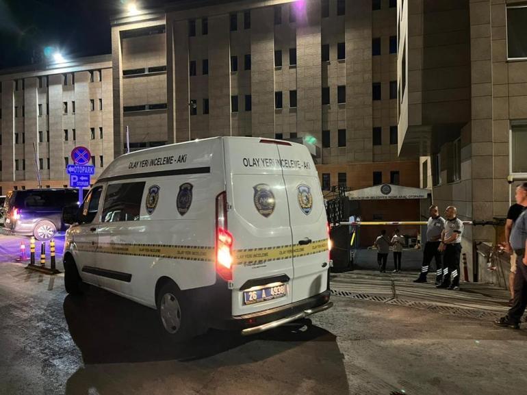 Eskişehirde belediye binasını bir anda dumanlar sardı