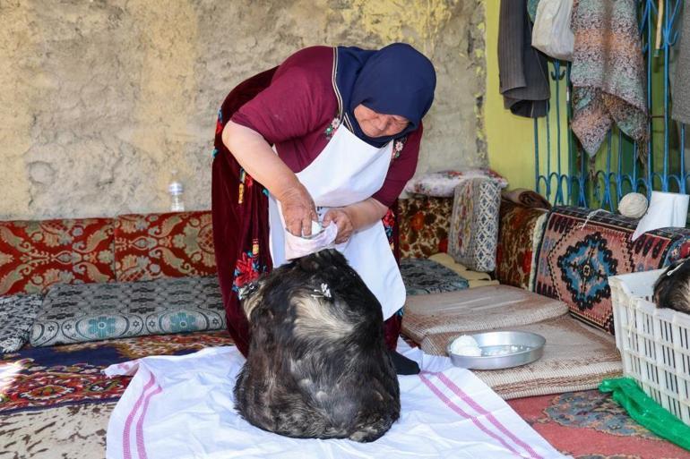 Konyada mağarada kadınlar yapıyor Yüzyıllardır aynı yöntem, 5 ay sürüyor