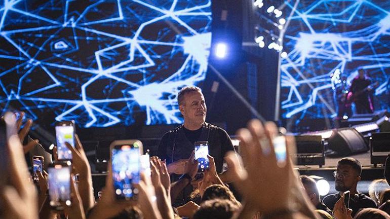 Erzurum’da festival coşkusu Haluk Levent rüzgarı esti