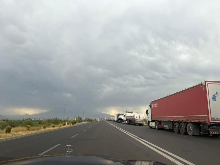 Iğdırlılar Zengezur Koridorunun açılmasını dört gözle bekliyor Hem ekonomik hem de sosyal katkısı olacak