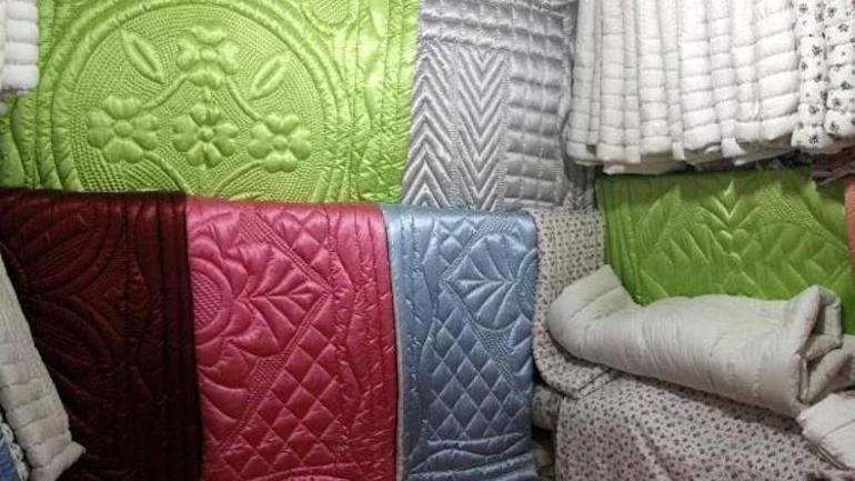 Kırşehirde kışlık hazırlığı başladı: Yün yorgana yoğun talep var