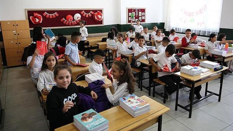 Gaziantep Valiliği duyurdu Okul saatleri değişti 8 Eylül Pazartesi gününe dikkat