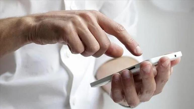 Genç kadının planı tıkır tıkır işledi Erkek arkadaşı banka hesabından anladı: Görülmemiş büyük soygun