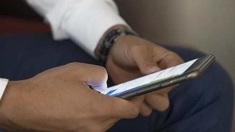 Genç kadının planı tıkır tıkır işledi Erkek arkadaşı banka hesabından anladı: Görülmemiş büyük soygun