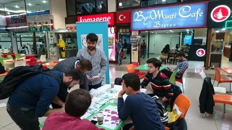 Konyada meşhur AVM yıkılıyor Öğrenciler tercih ediyordu
