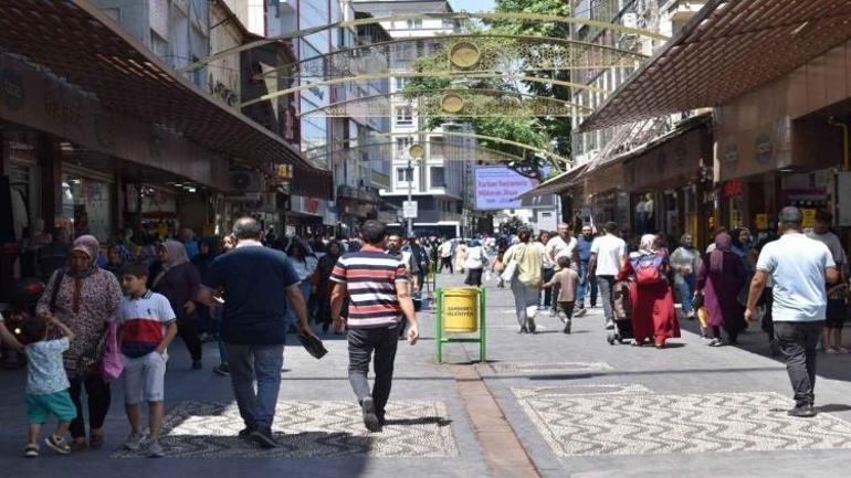 Gaziantepin göbeğinde 150 kişi yaşıyor: 3 mahalle 300 kişi etmiyor