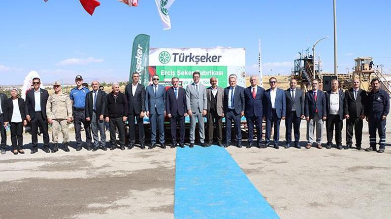 Vanda sezon açıldı: Ercişte pancar hasadı başladı